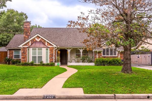 7207 Northampton WAY, Houston, TX 77055