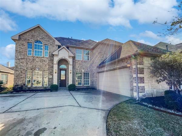 2103 Stonesthrow LN,  Pearland,  TX 77581