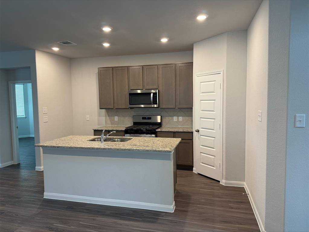 Conroe, TX 77384,2325 Whitefish DR