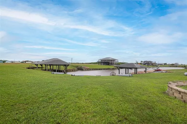 Port Lavaca, TX 77979,114 White Marlin DR