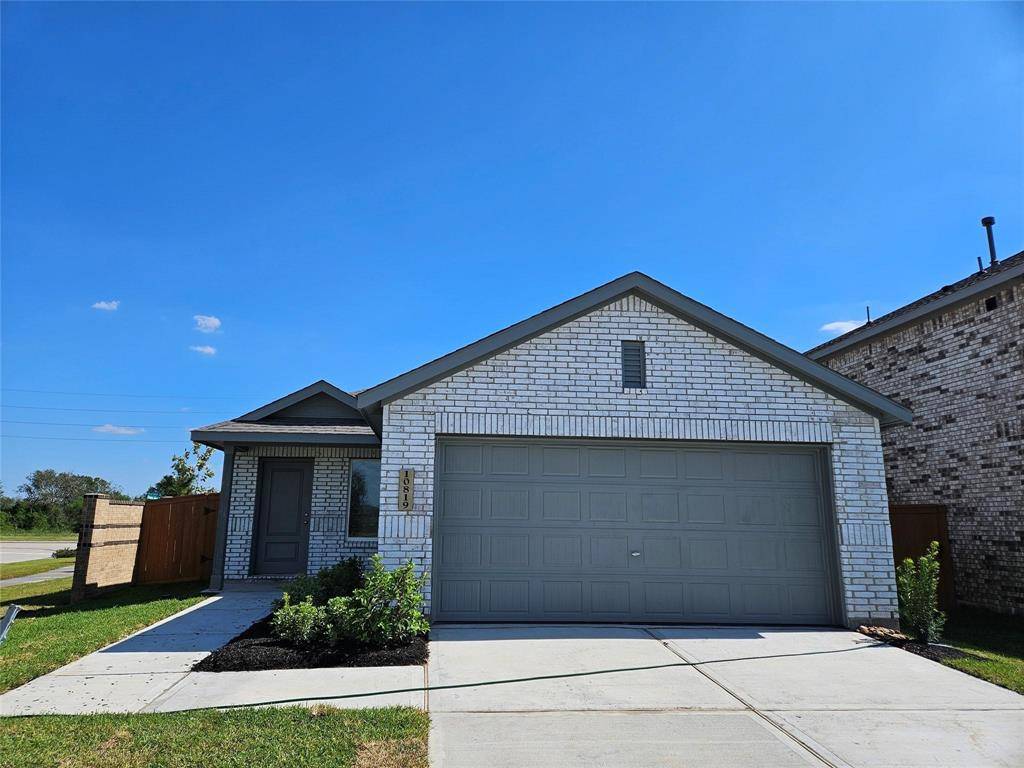 Houston, TX 77016,10734 Red Orchid DR