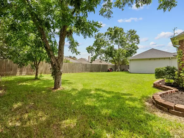 Friendswood, TX 77546,409 Meadow Glen RD