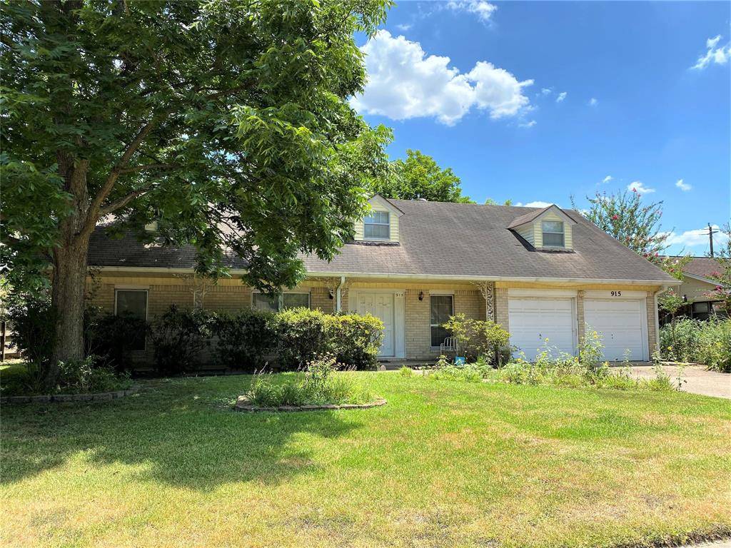 Houston, TX 77088,915 Twinbrooke DR
