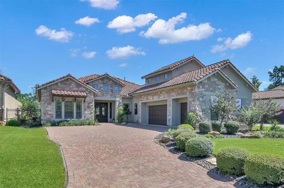 93 Shadow Creek Ridge CT, Spring, TX 77389