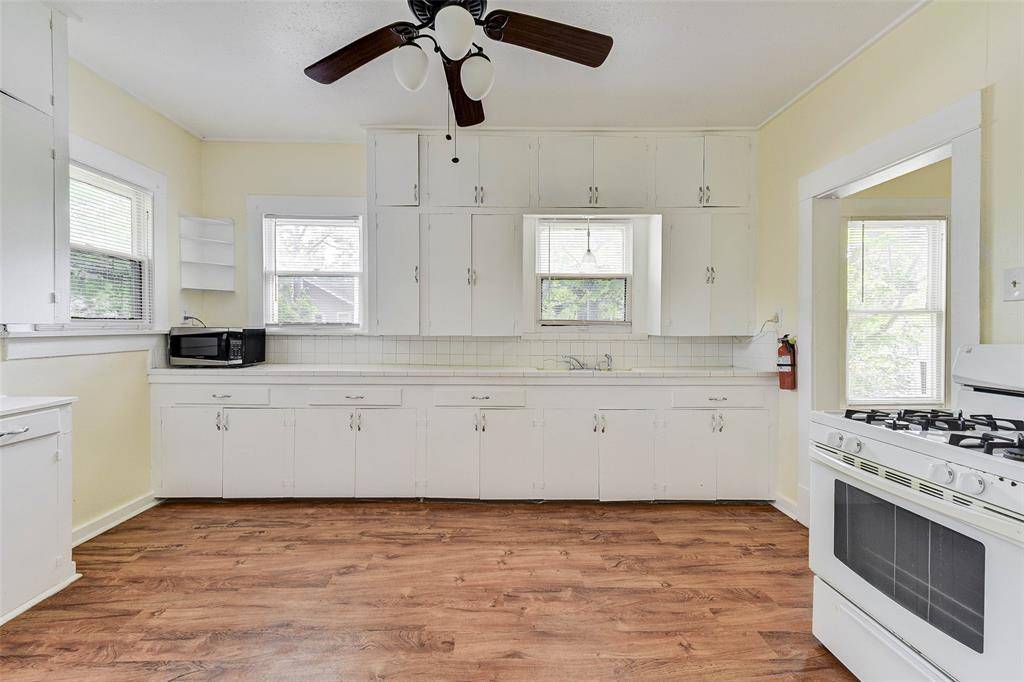 Houston, TX 77009,1140 Walling ST