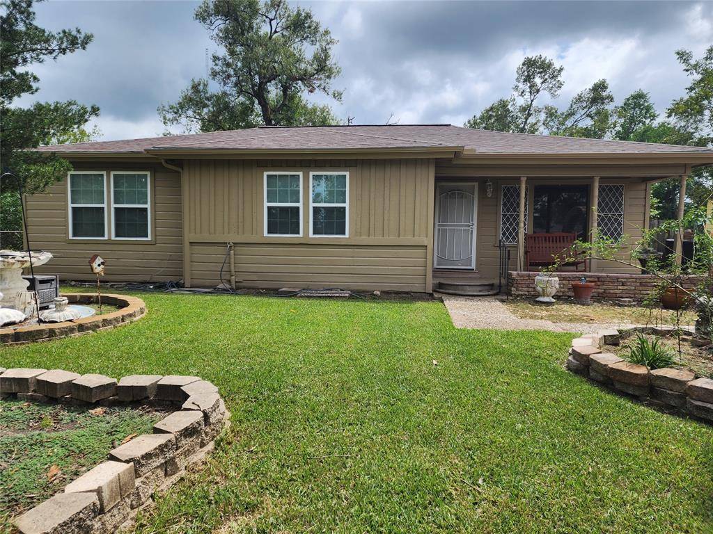 11008 Penelope DR, Houston, TX 77013