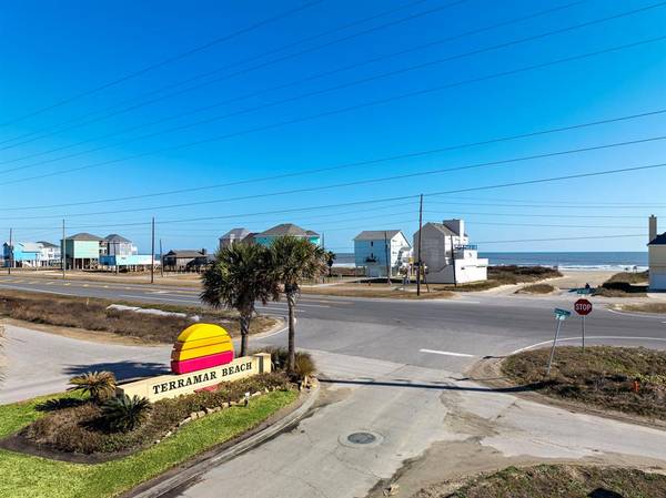 23166 Verano Drive, Galveston, TX 77554