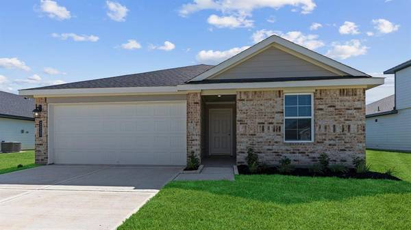 5014 Cheery Cove Drive, Fresno, TX 77545