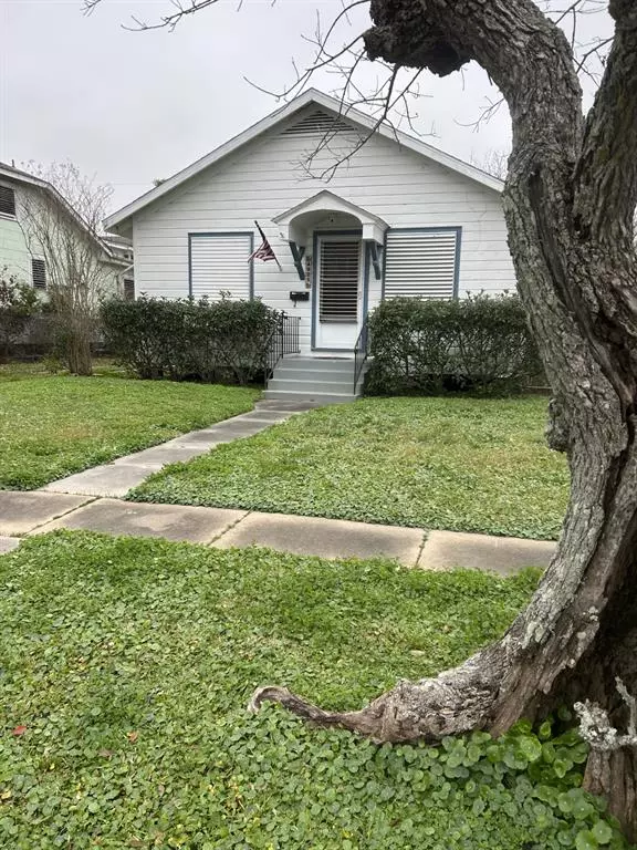 Galveston, TX 77551,4905 Avenue Q 1/2