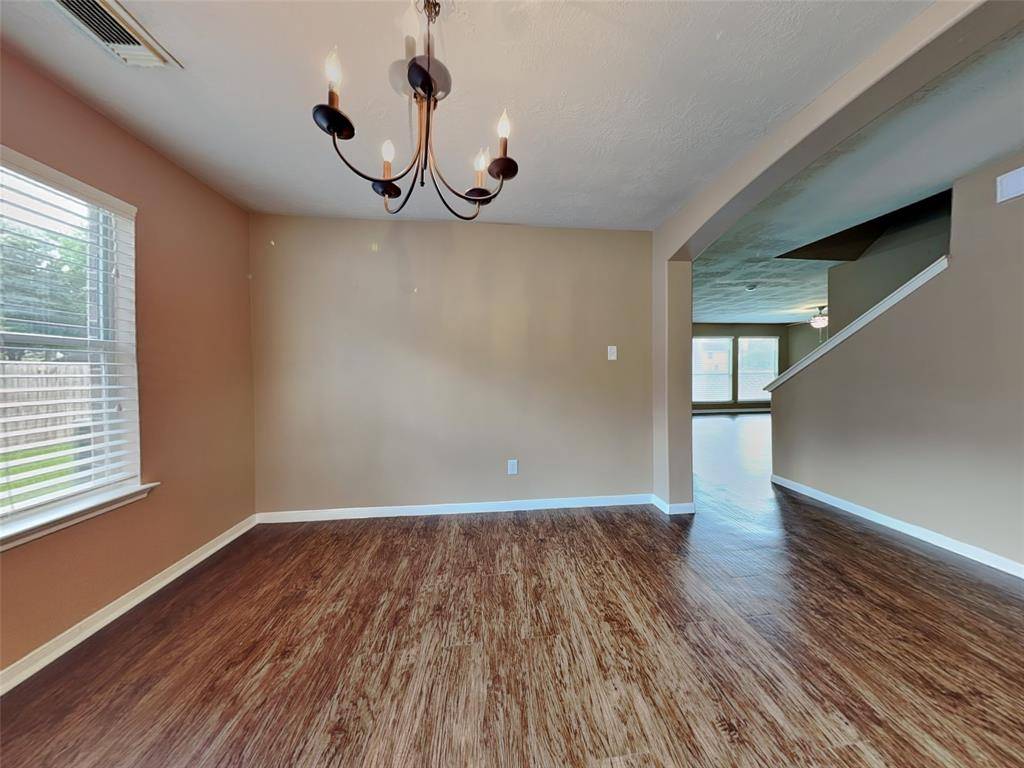 Magnolia, TX 77354,6611 Dillon DR