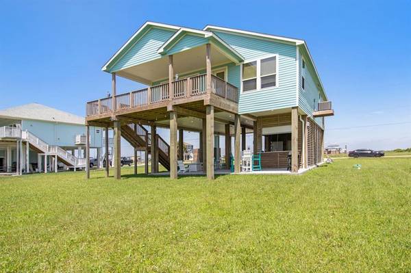 18315 Warrior RD, Galveston, TX 77554