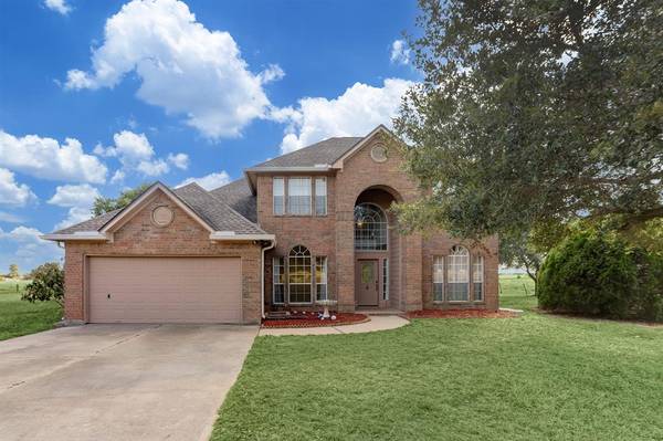 1697 Sens RD, Sealy, TX 77474