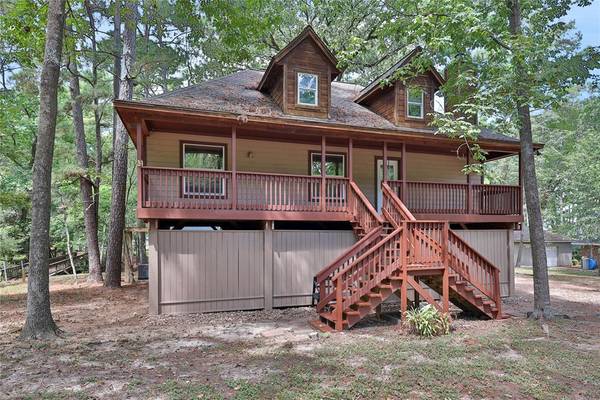 231 N Forest Cove LOOP,  Coldspring,  TX 77331