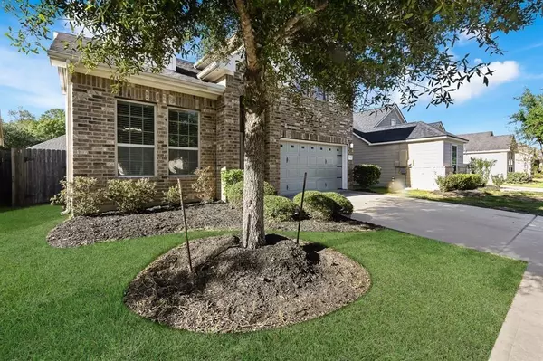 Houston, TX 77044,15835 Scenic Water DR