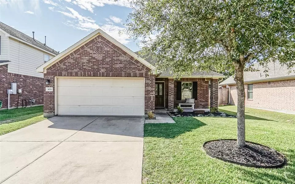 3033 Sweet Gum Bay CT, Dickinson, TX 77539