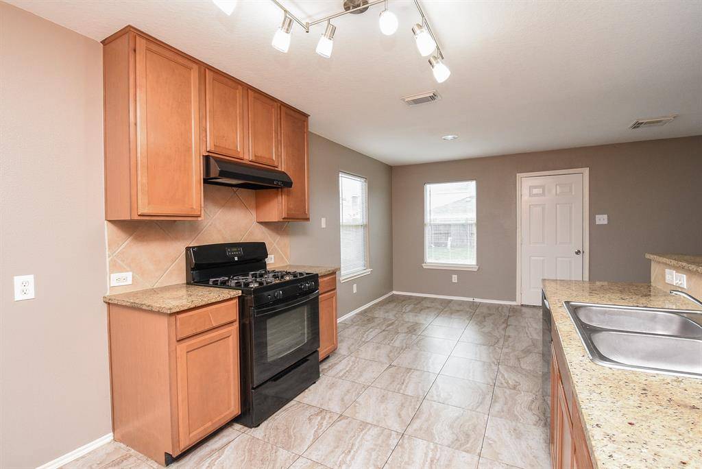 Houston, TX 77073,642 Kiley DR