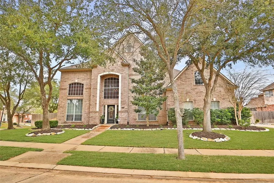 20706 Turning Leaf Lake CT, Cypress, TX 77433