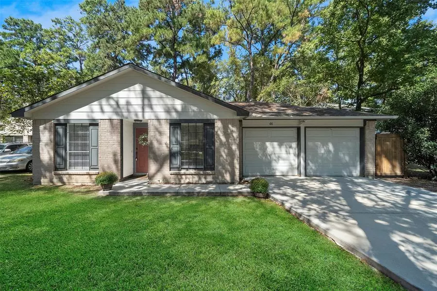 66 S Circlewood GLN, The Woodlands, TX 77381