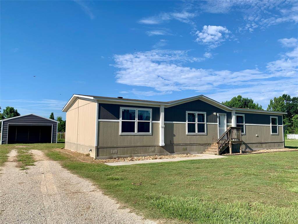 360 County Road 2251, Cleveland, TX 77327