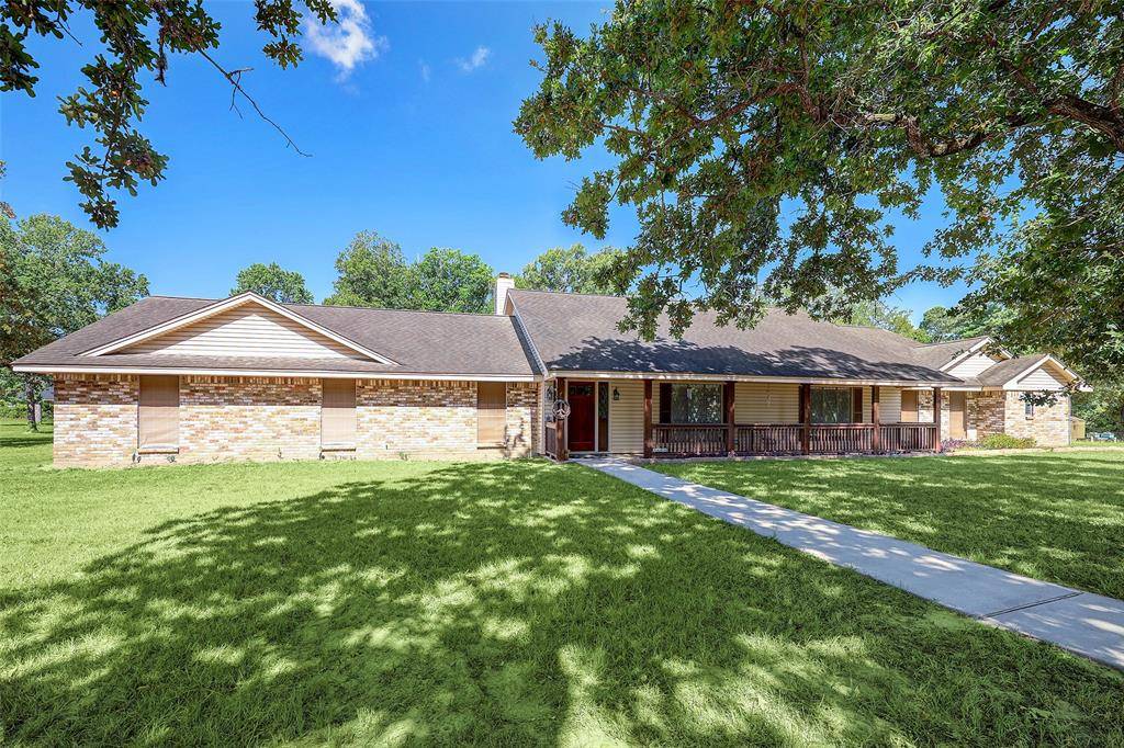 1664 N McCaleb RD, Montgomery, TX 77356