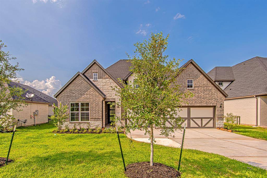 197 Peninsula Point DR, Montgomery, TX 77356