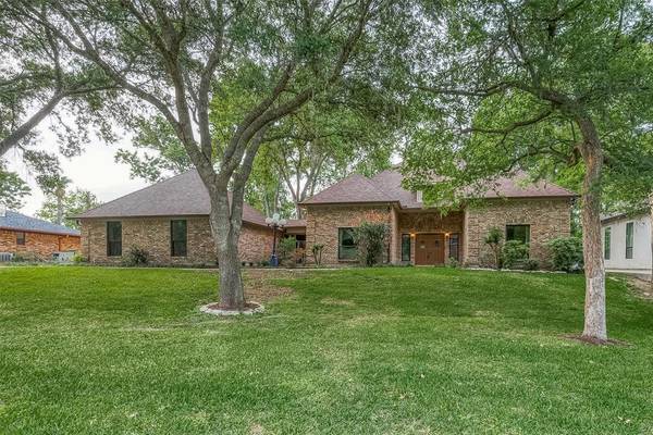 2610 Sleepy Hollow DR, Pearland, TX 77581