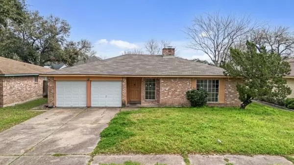 7810 Bunker Wood LN, Houston, TX 77086