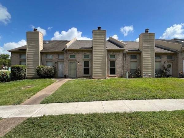 3013 Creekview DR, Missouri City, TX 77459