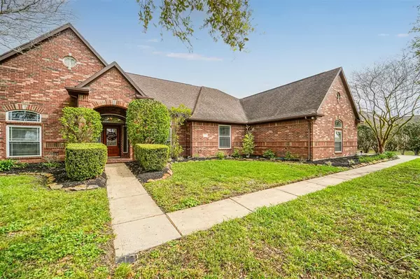 4009 Ravencrest CT, Pearland, TX 77584