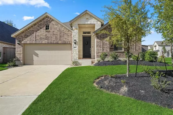 670 W Cascade Heights Dr,  Montgomery,  TX 77316