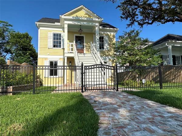 1710 22nd ST, Galveston, TX 77550