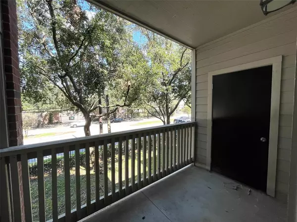 Houston, TX 77054,1330 Old Spanish Trail #8207