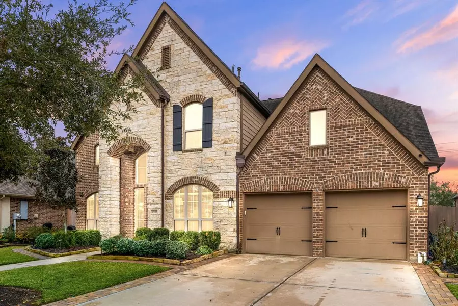 2540 Royal Field LN, Friendswood, TX 77546