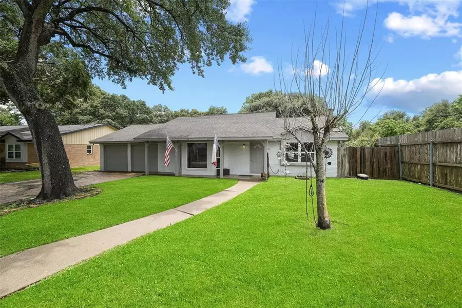 259 Highland TER, League City, TX 77573