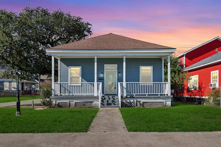 1327 33rd ST, Galveston, TX 77550