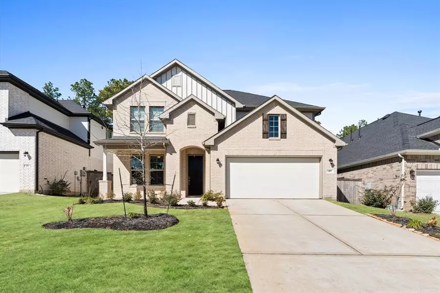 415 Northern Pike DR, Conroe, TX 77318