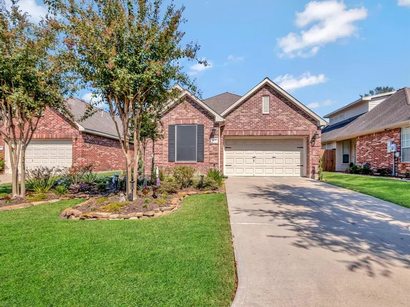 1509 N Marsala DR, Pearland, TX 77581