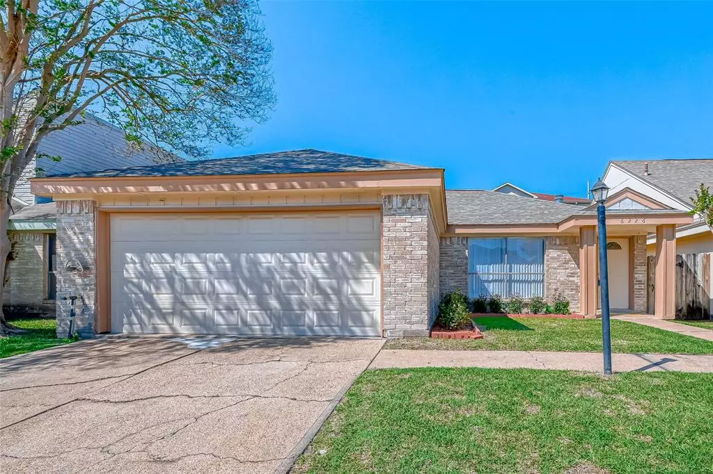 Houston, TX 77072,6226 Briar Glade DR