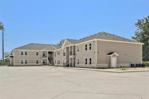 New Caney, TX 77357,21754 McCleskey RD #205