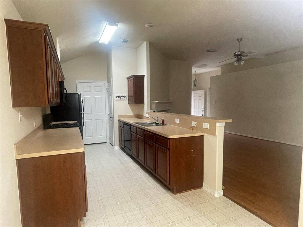 League City, TX 77573,1817 Sherwood Forest CIR