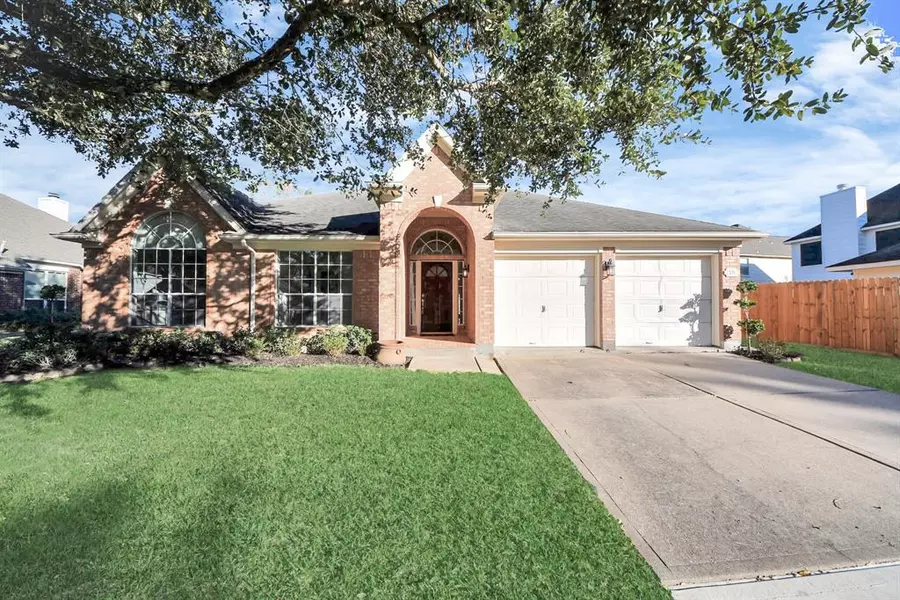 15310 Oak View TRL, Sugar Land, TX 77498