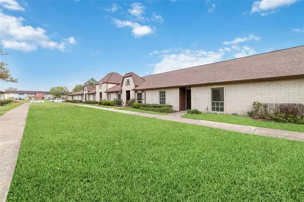 Houston, TX 77072,12117 Sharpview DR