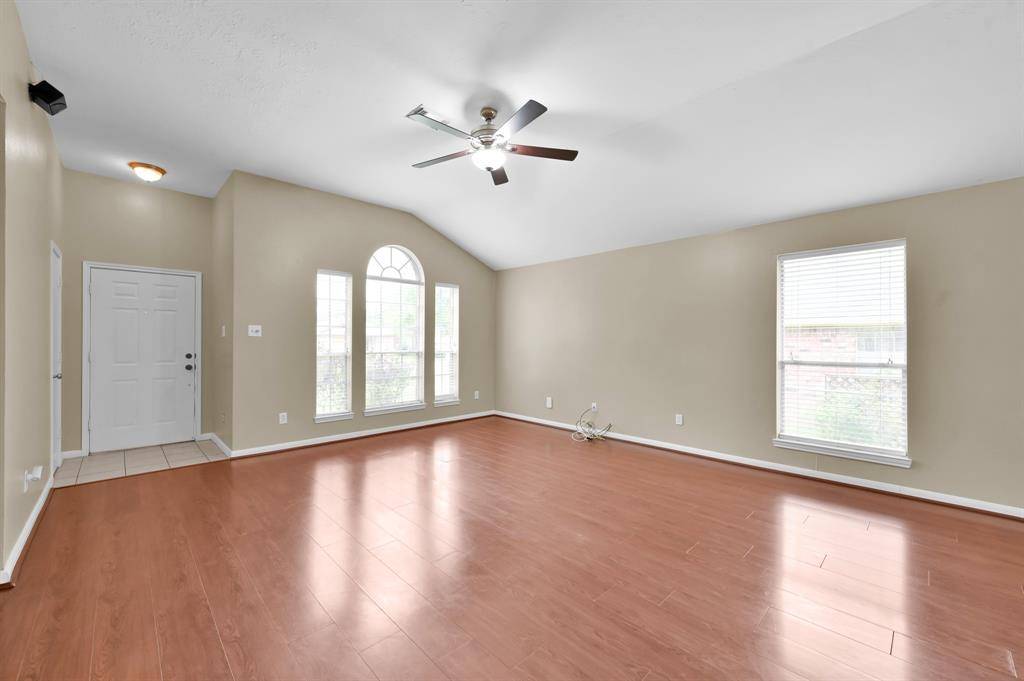 Montgomery, TX 77356,506 Paradise LN