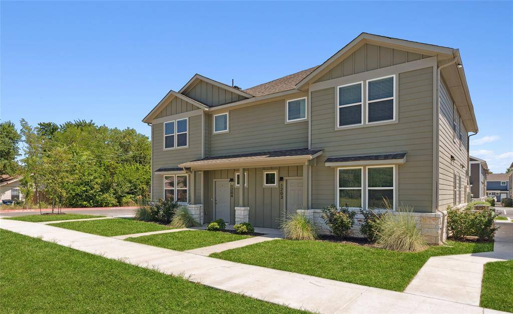 520-402B Powell DR, Leander, TX 78641