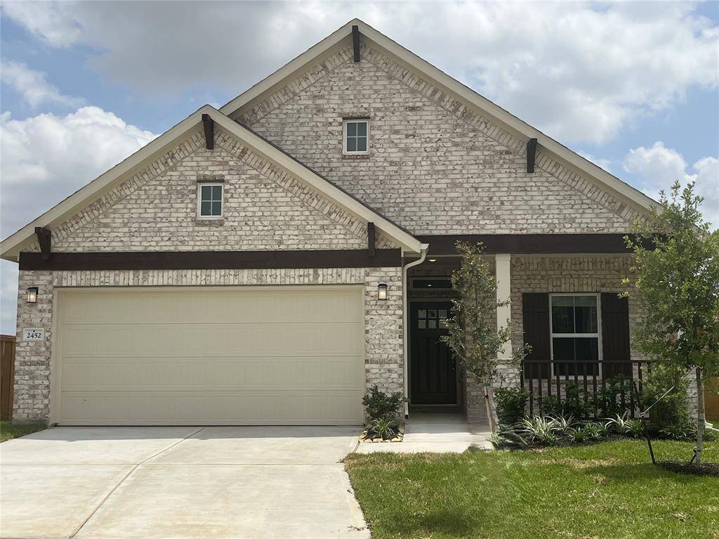 2452 Whishper Forest DR, Katy, TX 77493