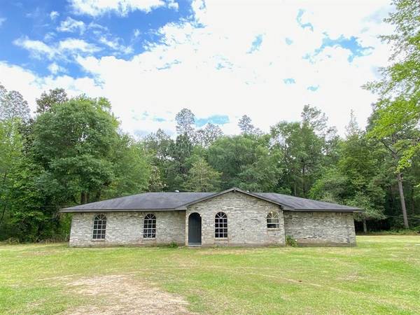 6080 Stones Throw DR, Silsbee, TX 77656