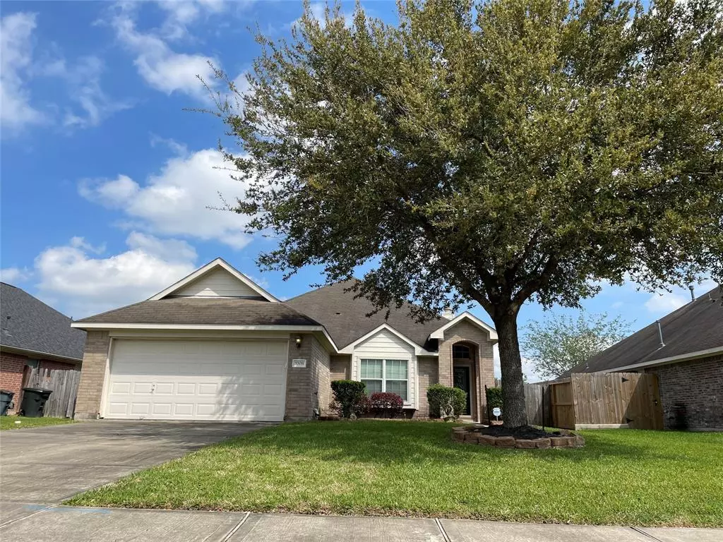 League City, TX 77573,1008 Red River ST