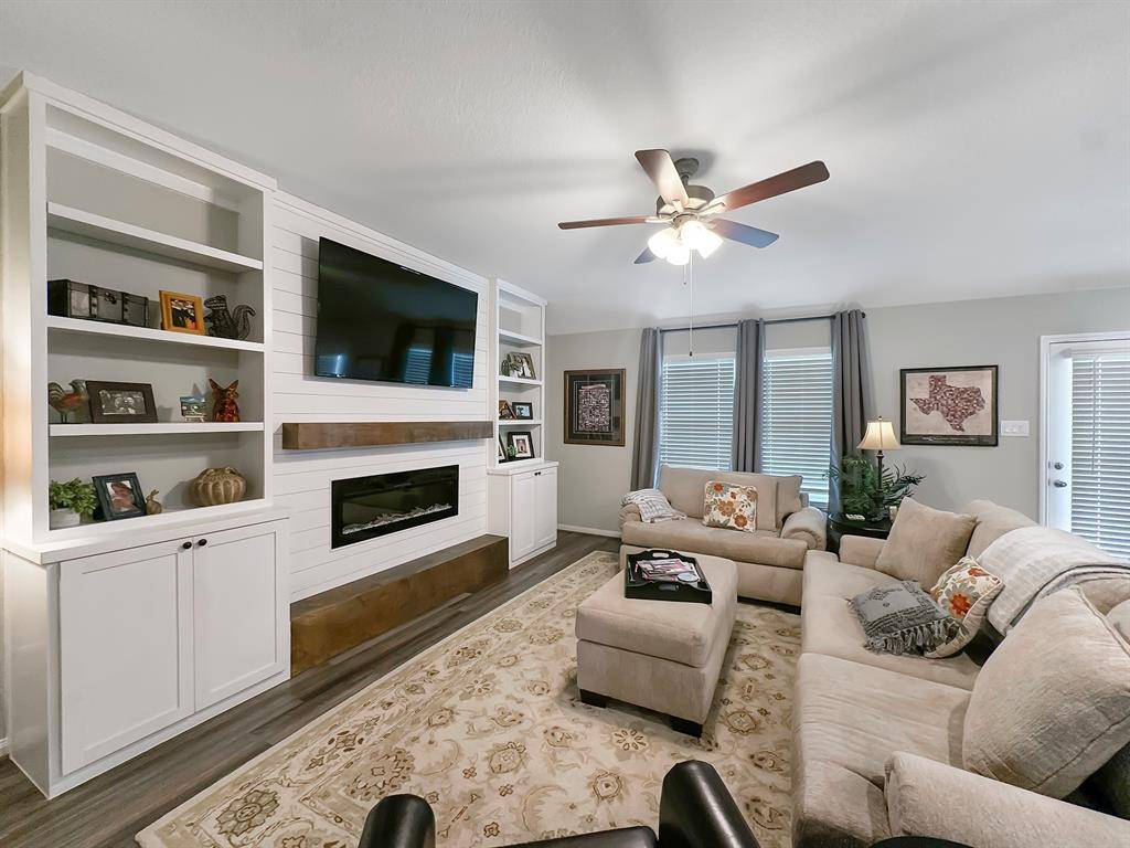 Tomball, TX 77375,2222 E Winding Pines DR