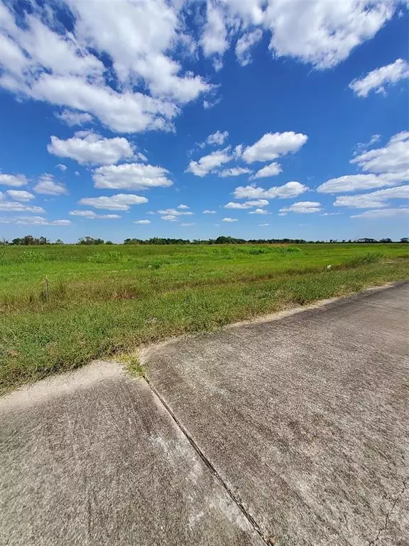 Angleton, TX 77515,0 Apache TRL