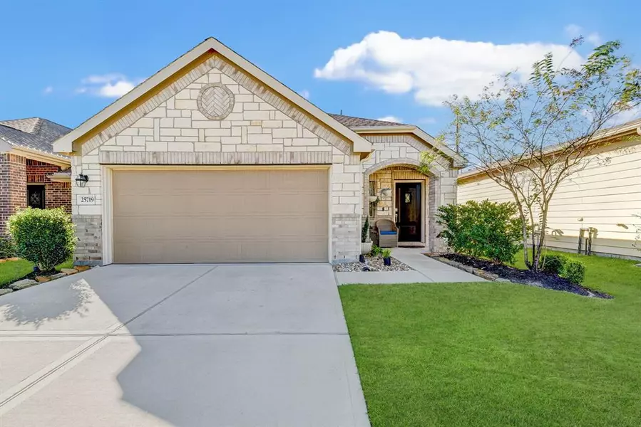 25719 Bottlebrush Sedge ST, Katy, TX 77493